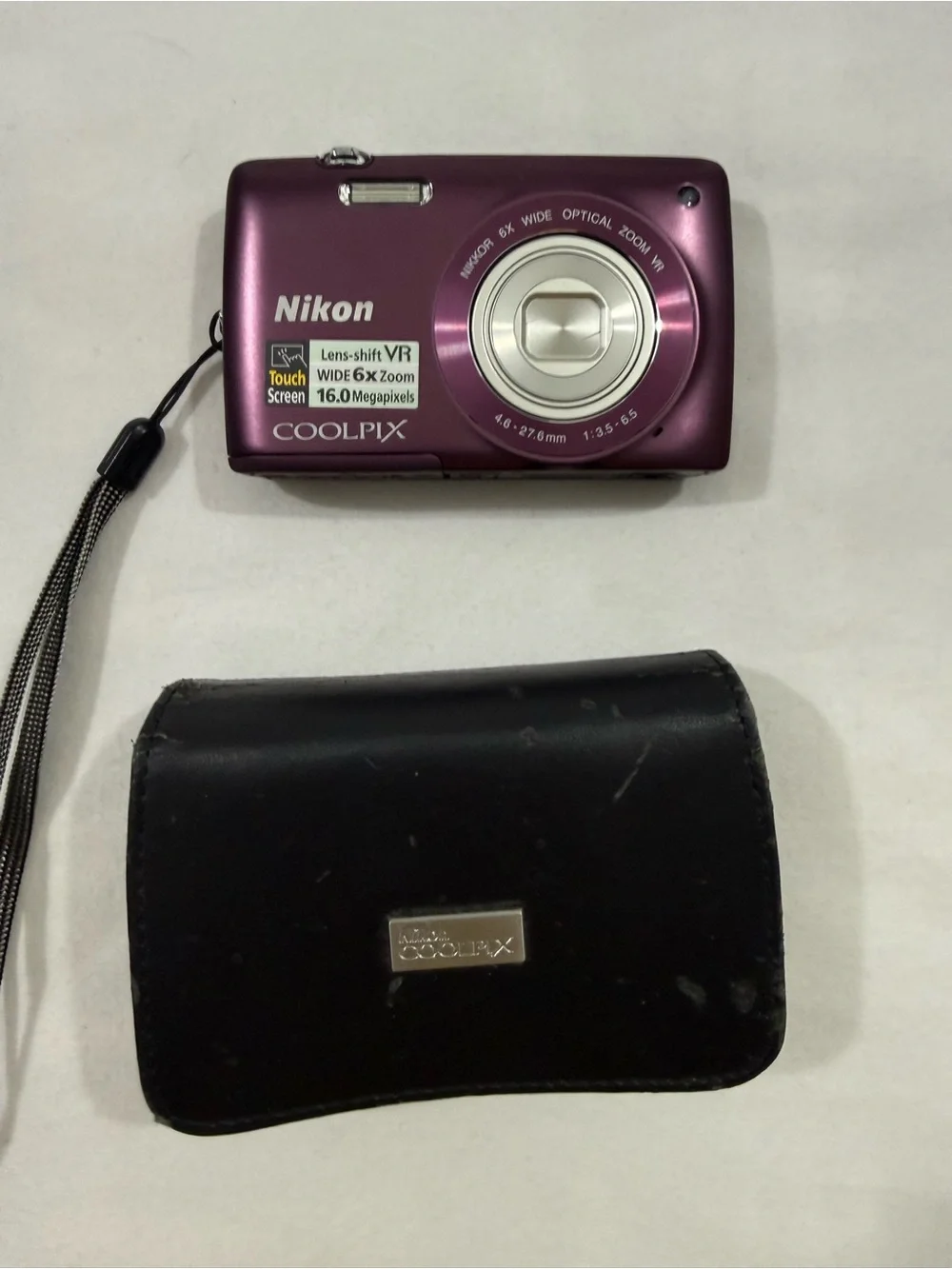Nikon COOLPIX S4300 16MP Digital Camera Purple Tested Charger Case 3 Batteries